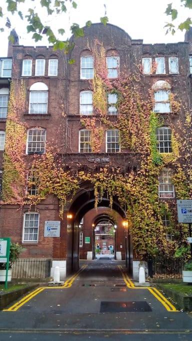1 Bedroom In Islington Zone 2 *