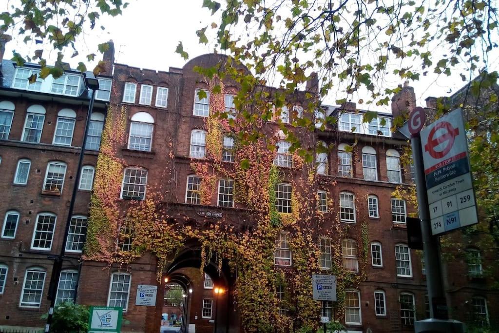 1 Bedroom In Islington Zone 2 * Londra